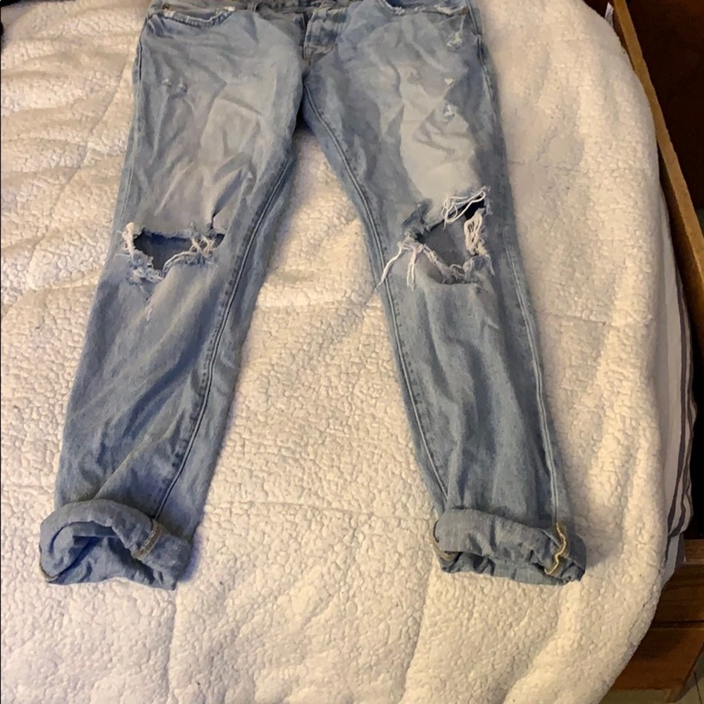 American Eagle Vintage Ripped Jeans
